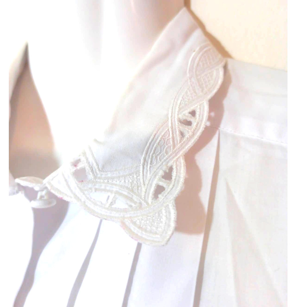 Projections Vintage  Celtic Women SZ 8 White Embroidery Cutout Collar Pleat  Top - Picture 2 of 8